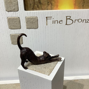 Miniature Bronze Stretching Cat