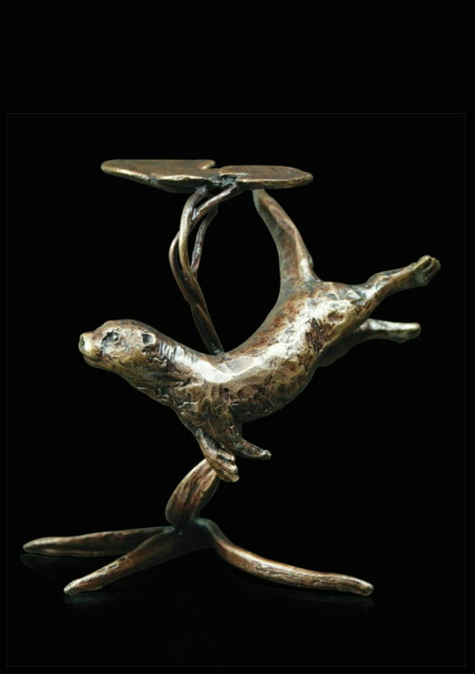 Bronze Miniature Otter